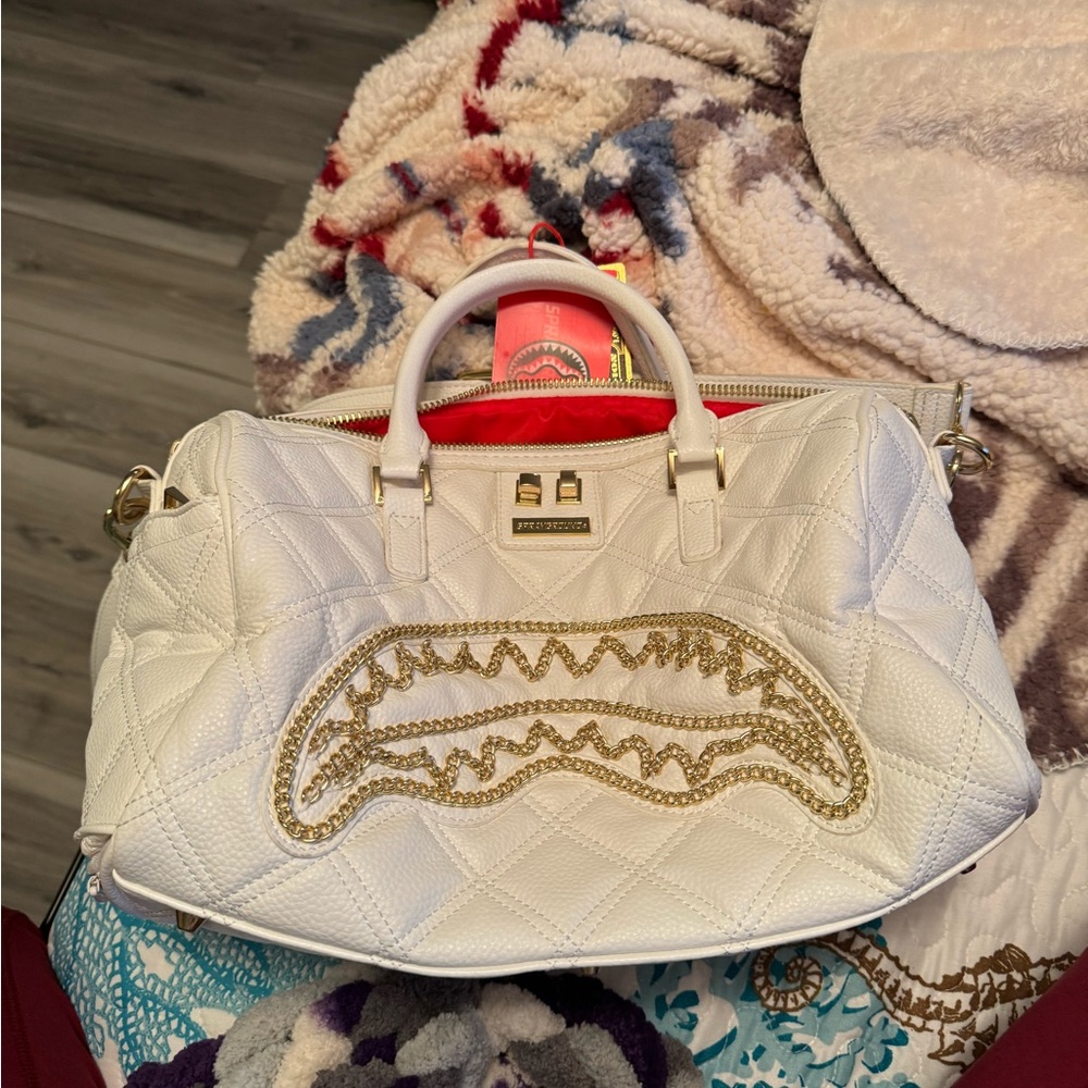 Spray ground limited edition white bag